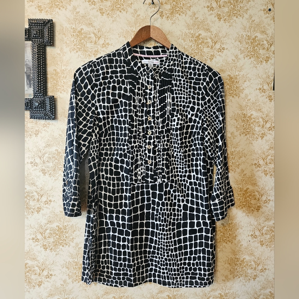 Issac Mizrahi Xsmall Giraffe Print Top